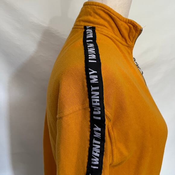 MTV Y2K Mustard 1/4 Zip Womens Sweeatshirt  I Want My MTV Graphic Retro 90s - Picture 4 of 12